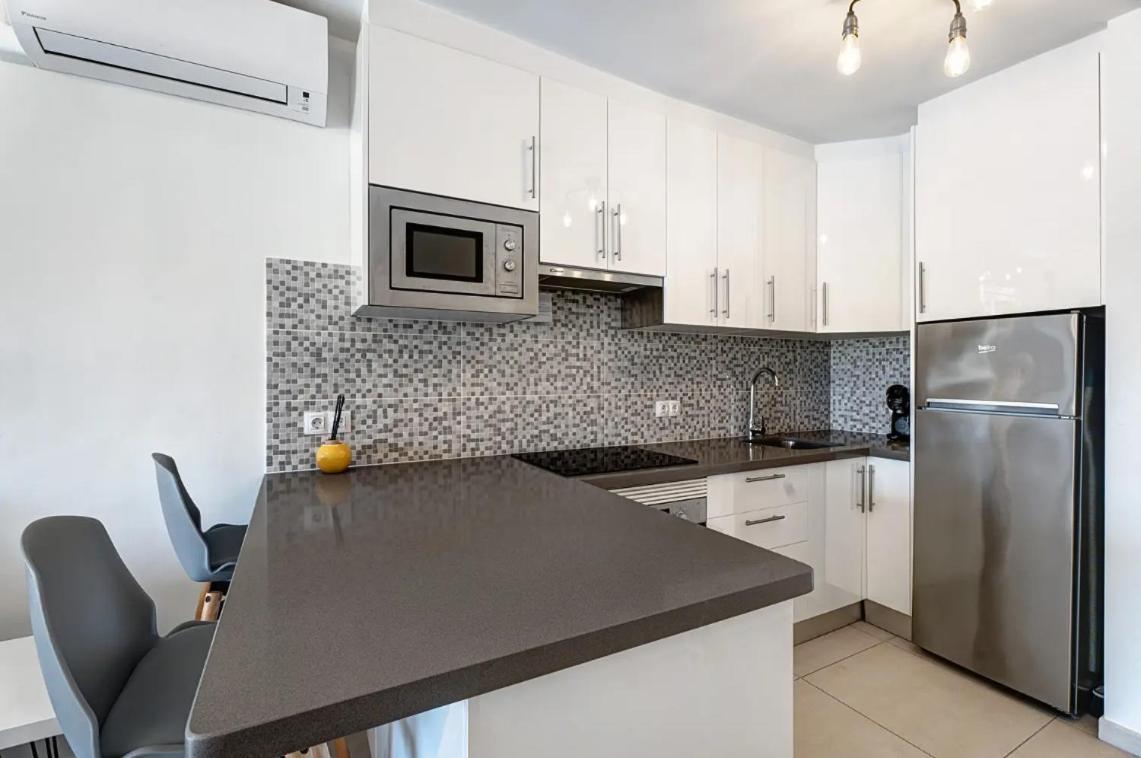 Apartamento De Lujo En Torre Del Sol, Playa De Las Americas Arona  Extérieur photo