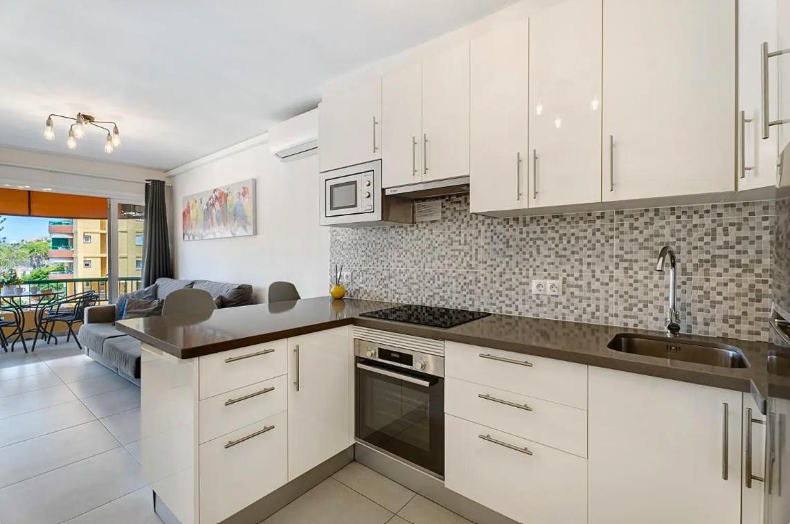 Apartamento De Lujo En Torre Del Sol, Playa De Las Americas Arona  Extérieur photo